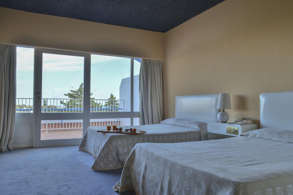 Carvoeiro Garden Hotel 객실 사진