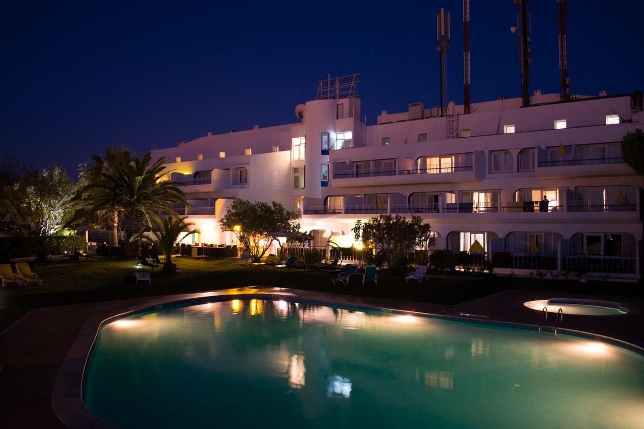 Carvoeiro Garden Hotel 객실 사진